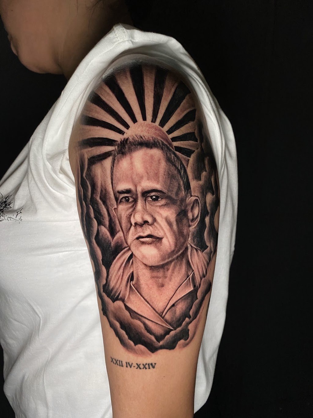 TOKICI TATTOO ARTIST